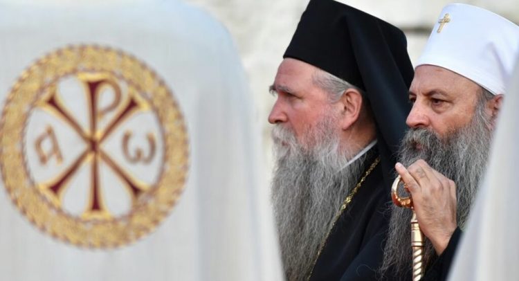 Nga lavdërimi te dekorimi, qasja e Kishës Serbe ndaj kriminelëve të luftës