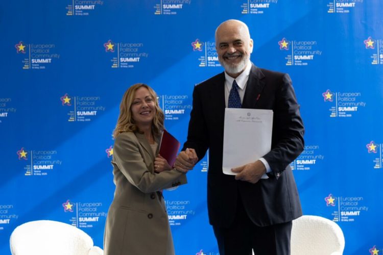 Rama:Nga 1 qershori shqiptarët do përfitojnë nga marrëveshja e pensioneve me Italinë