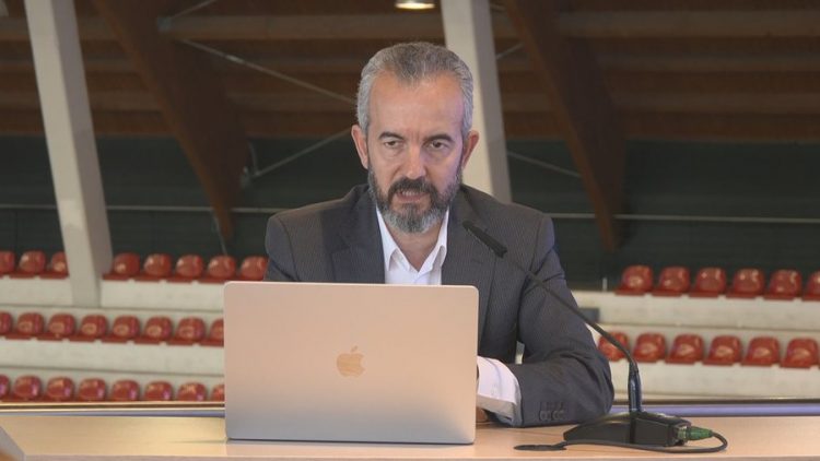 Votimi nga jashtë mund të shpallet i pavlefshëm? Ja si përgjigjet Celibashi