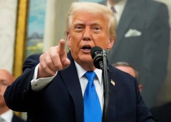 Rusi-Ukrainë/ Trump: SHBA do të tërhiqet nëse bisedimet dështojnë