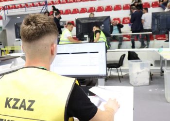 Numërimi i votave të diasporës drejt përfundimit/ KQZ: Vijon vetëm në Elbasan