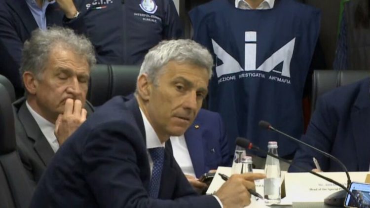 Paratë e drogës transportoheshin nga Italia në Shqipëri me autobusë