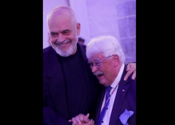Rama takon Elmar Brok në Gjermani: Vetëm një gjë s’kam për të ta falur kurrë…