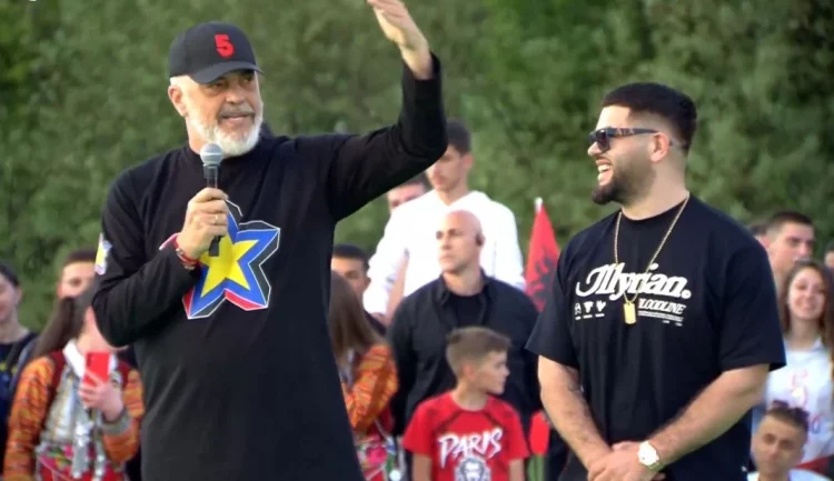 Noizy i kërkon t’i shtrojë rrugën e fshatit të tij, Rama: Do kalosh me Lamborghini…