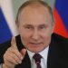 Lartësoi fitoren e Luftës II Botërore, Putin zbut tonet me Perëndimin