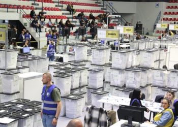 Vota e diasporës, KQZ merr vendimin:Vetëm një vëzhgues partiak për çdo grup numërimi