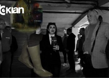 Me çizme punëtorësh në garazh, banorët përmbyten nga ujërat e zeza