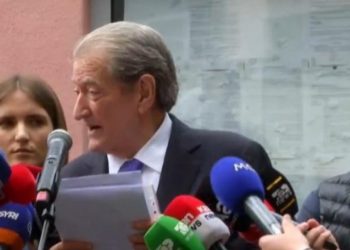 “Akuza gjyqtares Irena Gjoka”,Berisha:Mashtruese ordinere, e dënuar në shtetin grek