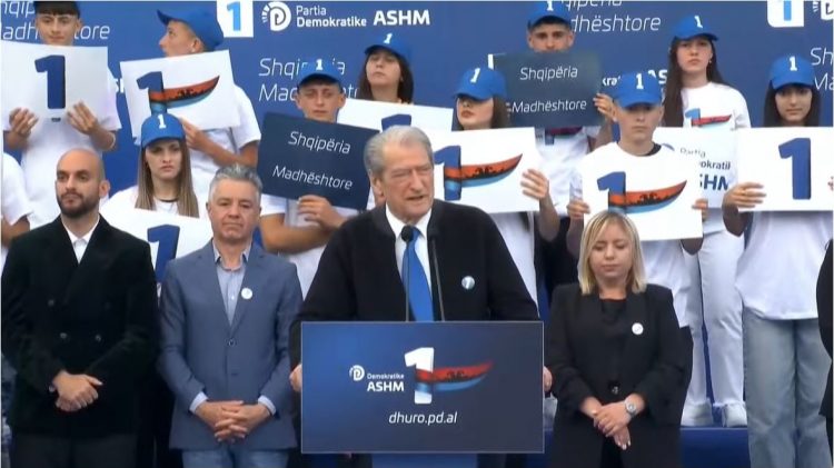 Berisha: Në 12 vite Rama la shkollat pa nxënës, shtëpitë pa fëmijë, djepet bosh!