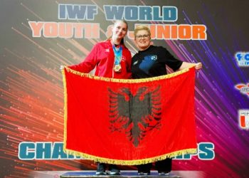 Enkileda Çarja, kampione bote në peshëngritje/Begaj: Krenar për arritjet e saj