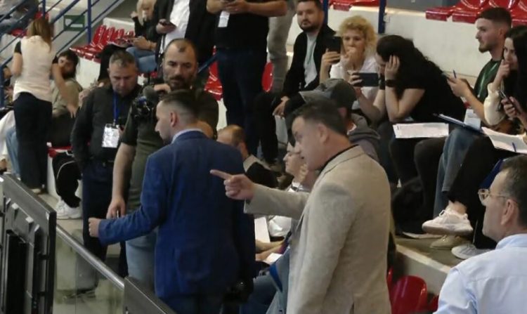 Votat e Greqisë ‘mollë sherri’ në Parkun Olimpik, Noka “përplaset” me Ballën