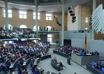 Sa paguhen deputetët në Gjermani?