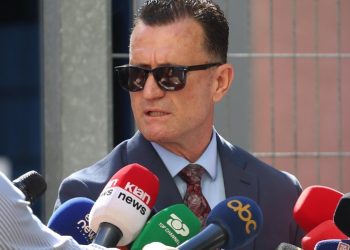 Mbyllen hetimet për Metën dhe Kryemadhin, avokati zbardh akuzat:Procesi i shekullit!