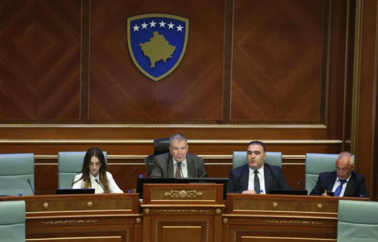 Kosovë/ Dështon për të 20-ën herë seanca për konstituimin e Kuvendit