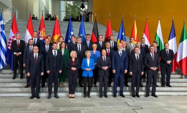 Samiti i Komunitetit Politik Evropian/Më shumë se 40 liderë shtetesh sot në Tiranë
