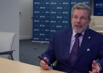 Clifford May:Trump duhet të përfshihet globalisht për ta bërë “Amerikën madhështore”