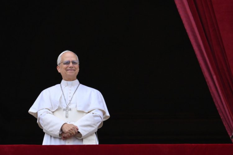 “Fëmijët po paguajnë çmimin e armiqësive”/ Papa: Izraeli të lejojë ndihmat në Gaza