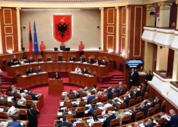72 deputetë të rinj në Kuvend / Berisha, Shehu dhe Braçe, “Senatorët e përjetshëm”
