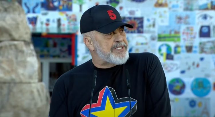 Rama:Mes dritës së yjeve të Europës dhe errësirës së gropës, Shqipëria zgjodhi yjet!