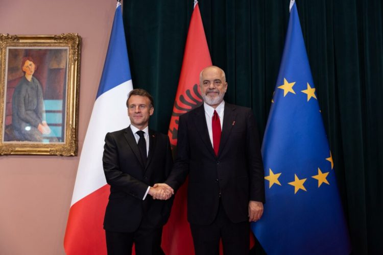 ‘Viti 2027 është një realitet’/Macron për negociatat: Shqipëria e ka vendin në BE