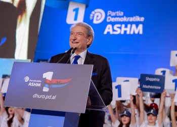 Berisha thirrje të rinjve: Më 11 maj, vota është edhe për dinjitetin tuaj!