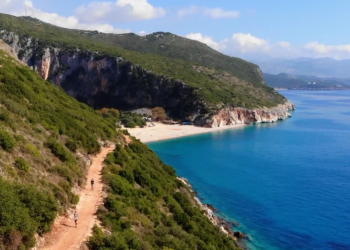 Mediat europiane rekomandojnë Shqipërinë për sezonin veror