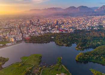 Autoritet e huaja kërkojnë pasuritë e krimit në Shqipëri