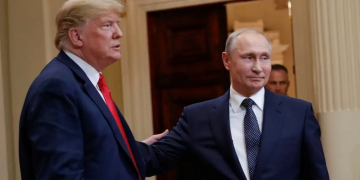 Negociatat për paqe në Ukrainë, Trump do telefonojë sot Putin