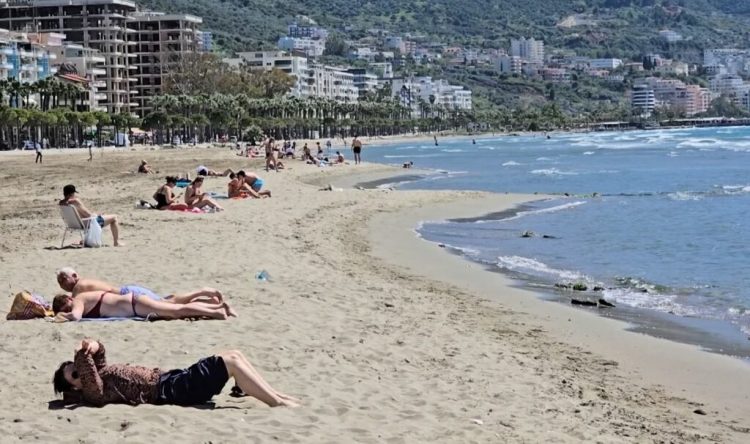 Vlora, destinacion i preferuar për turistët