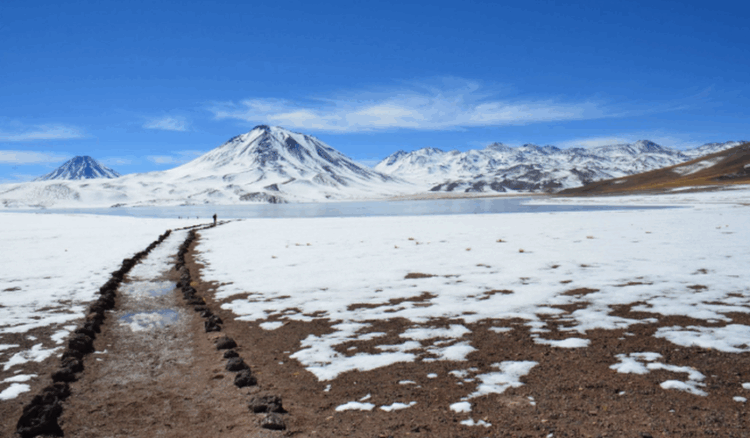 VIDEO/ Shkretëtira më e thatë në botë mbulohet nga dëbora