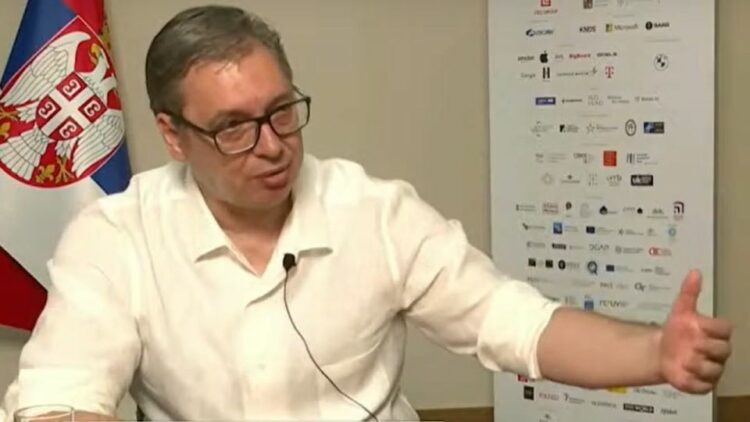 Vuçiç kundër ndeshjeve në Beograd: Federata u dorëzua përballë presionit