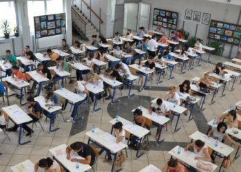 Publikohen notat e Gjuhës shqipe dhe Letërsisë, 365 ngelës, 29 ekselentë