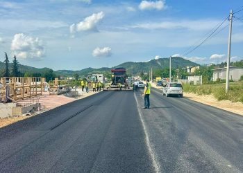 Kantieri i rrugës Tiranë-Ndoq/Rama: Realizimi fizik i punimeve është në masën 38%