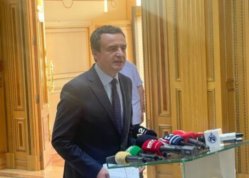 “Bëra dy propozime”, Kurti flet pas takimit me liderët e partive