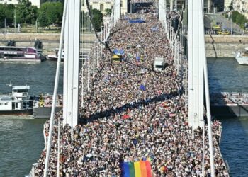 Orbani akuzon BE-në për orkestrim të Paradës të Krenarisë në Budapest