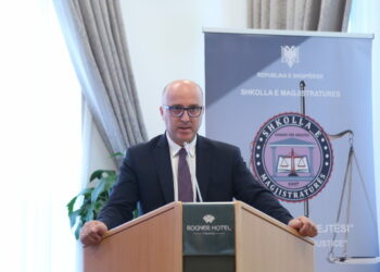 Metani: Pavarësia dhe llogaridhënia e magjistratëve, e bën drejtësinë shërbim publik