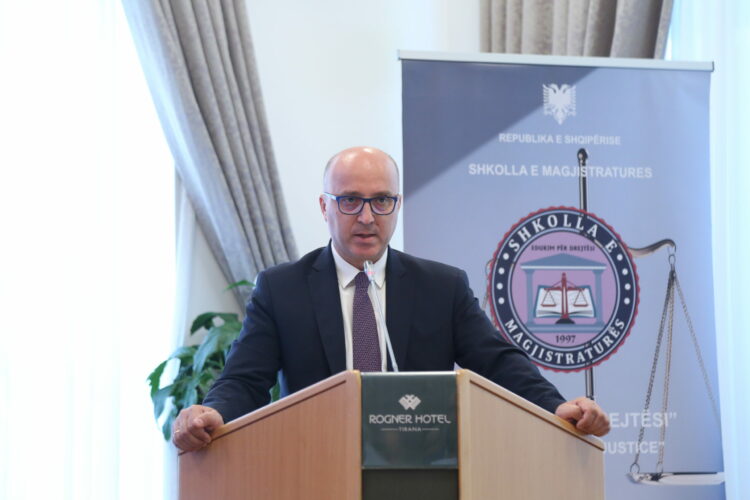 Metani: Pavarësia dhe llogaridhënia e magjistratëve, e bën drejtësinë shërbim publik