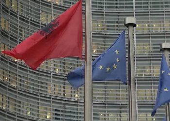 Shqipëria gati për të çelur negociatat, letra e Bashkimit Europian