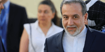 Sulmet e SHBA/ Ministri i Jashtëm iranian mbërrin në Moskë për bisedime me Putin