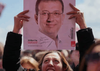 A po shkatërrohet partia më e madhe opozitare turke?