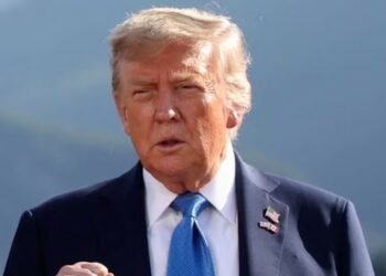 Bombardimet e SHBA/Trump flet për ndryshimin e mundshëm të regjimit në Iran