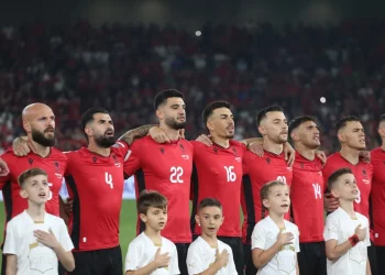 Publikohen formacionet zyrtare të sfidës Letoni-Shqipëri