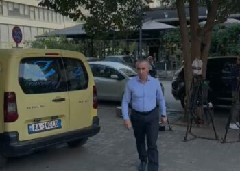 Ish-prokurori dhe deputeti i PD-së, Arjan Ndoj paraqitet në GJKKO