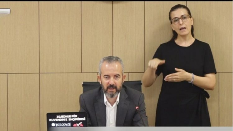 Celibashi: Rinumërimi i votave të Tiranës e Fierit pritet të nisë javën e ardhshme