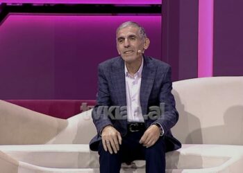 Mes jetës dhe vdekjes, një premtim! Fjala e dhënë shpëton babanë e sëmurë