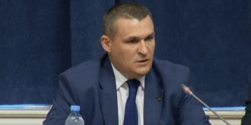 Hetimi zgjedhor/Dumani:Kontrolle banesash e zyrash!Sekuestrohen prova të rëndësishme