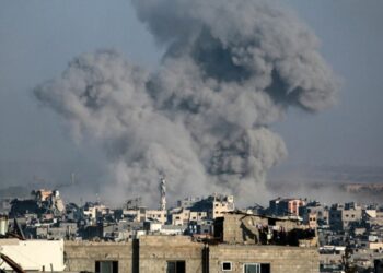 Sulmet izraelite në Gazë vrasin të paktën 16 palestinezë