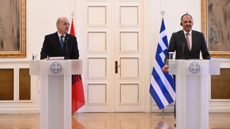 “Hijet që kanë lëkundur marrëdhëniet tona,të zhduken”/Hasani takim me homologun grek