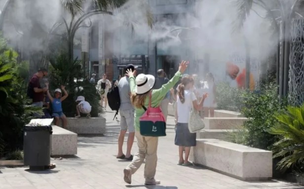 I nxehti ekstrem “djeg” Europën/46°C në Spanjë, alarmi për shëndetin në disa shtete