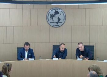 KAS rrëzon kërkesën e PD për të hapur 43 kuti në Vlorë: Të këqyren vetëm 4